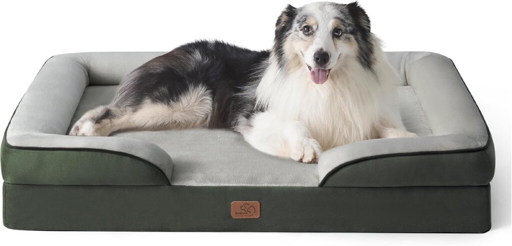 Cama-sofá de perro Bedsure, modelo con esquinas elevadas. 